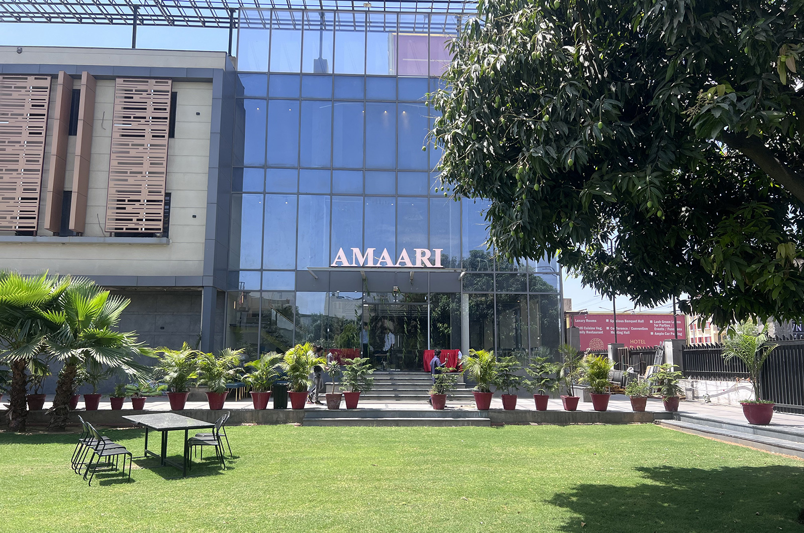 AMAARI Cafe